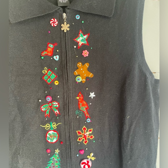 STUDIO JOY CHRISTMAS VEST - Picture 3 of 5